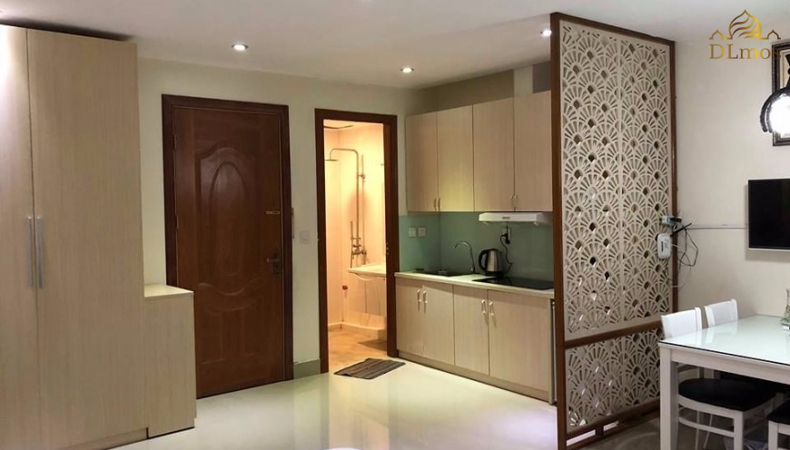 /dlmos/rooms/dlmos-apartment/2018_03_01_6ac2b72c5c.jpeg?w=870&h=496&fit=crop&mark=logo.png&markw=80&markx=10&marky=10&markalpha=100&markpos=top-right